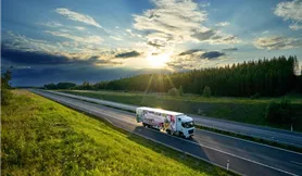BdB_Lkw_iStock-949596036.jpg